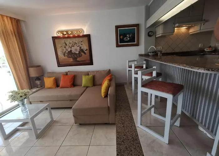 531 Paraiso
