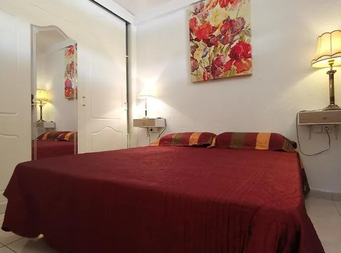 531 Paraiso Apartment